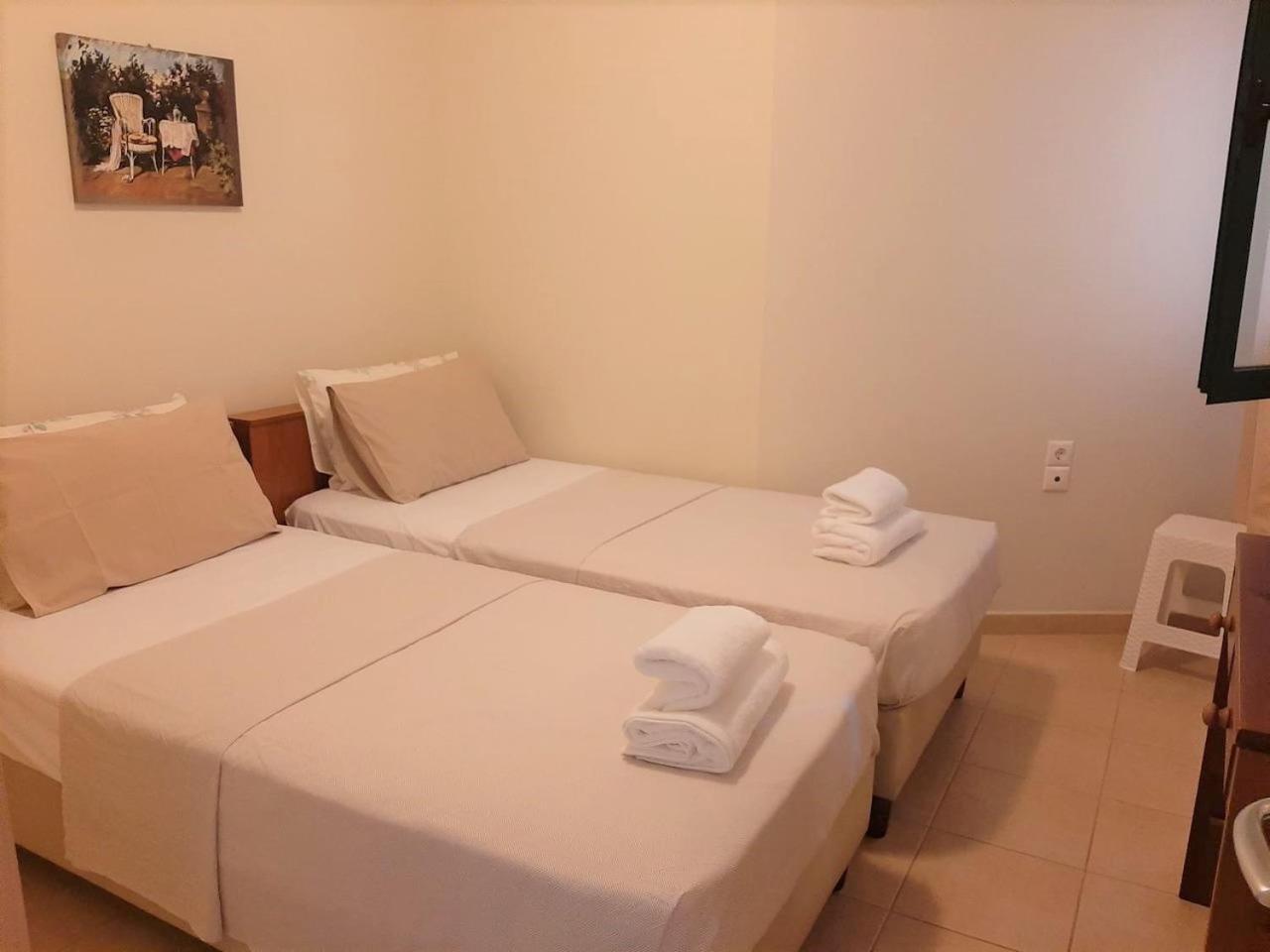 Giannos Apartments Agia Efimia Dış mekan fotoğraf
