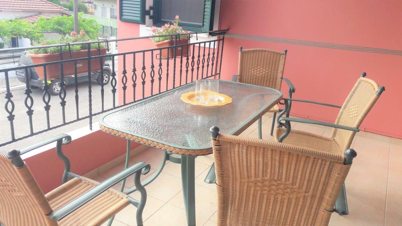 Giannos Apartments Agia Efimia Dış mekan fotoğraf