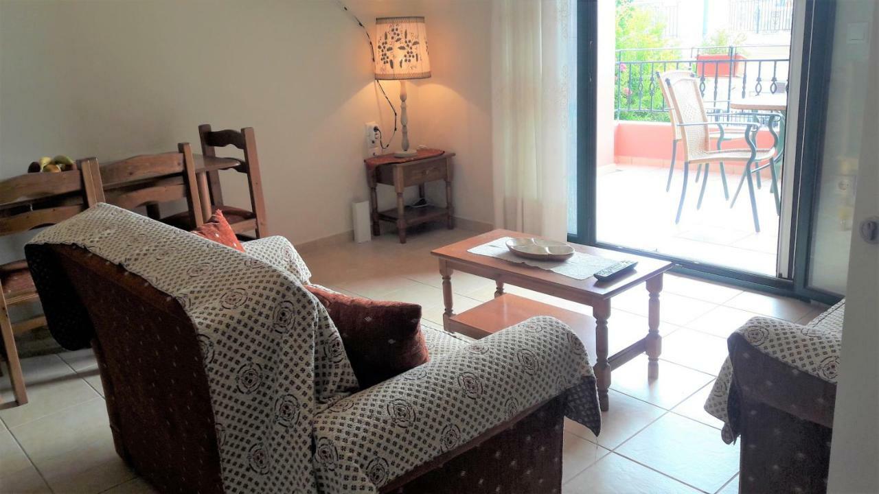 Giannos Apartments Agia Efimia Dış mekan fotoğraf