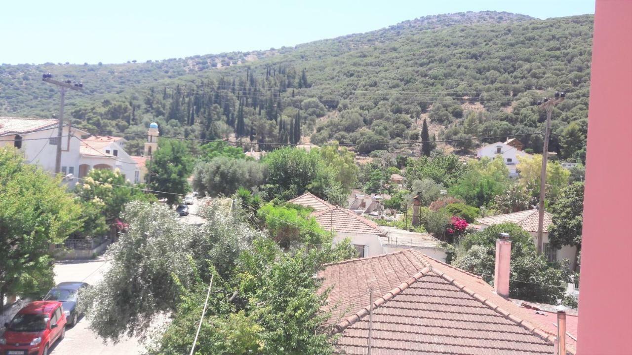 Giannos Apartments Agia Efimia Dış mekan fotoğraf